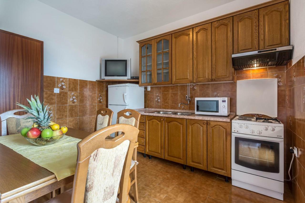 Apartmani Bezma Bol Extérieur photo
