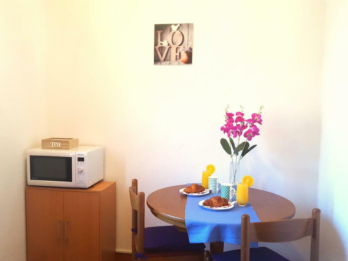 Apartmani Bezma Bol Extérieur photo
