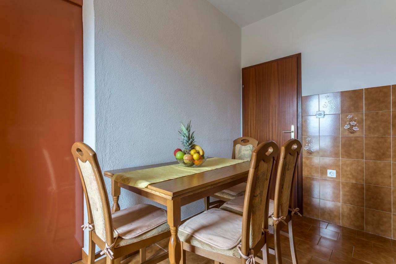 Apartmani Bezma Bol Extérieur photo