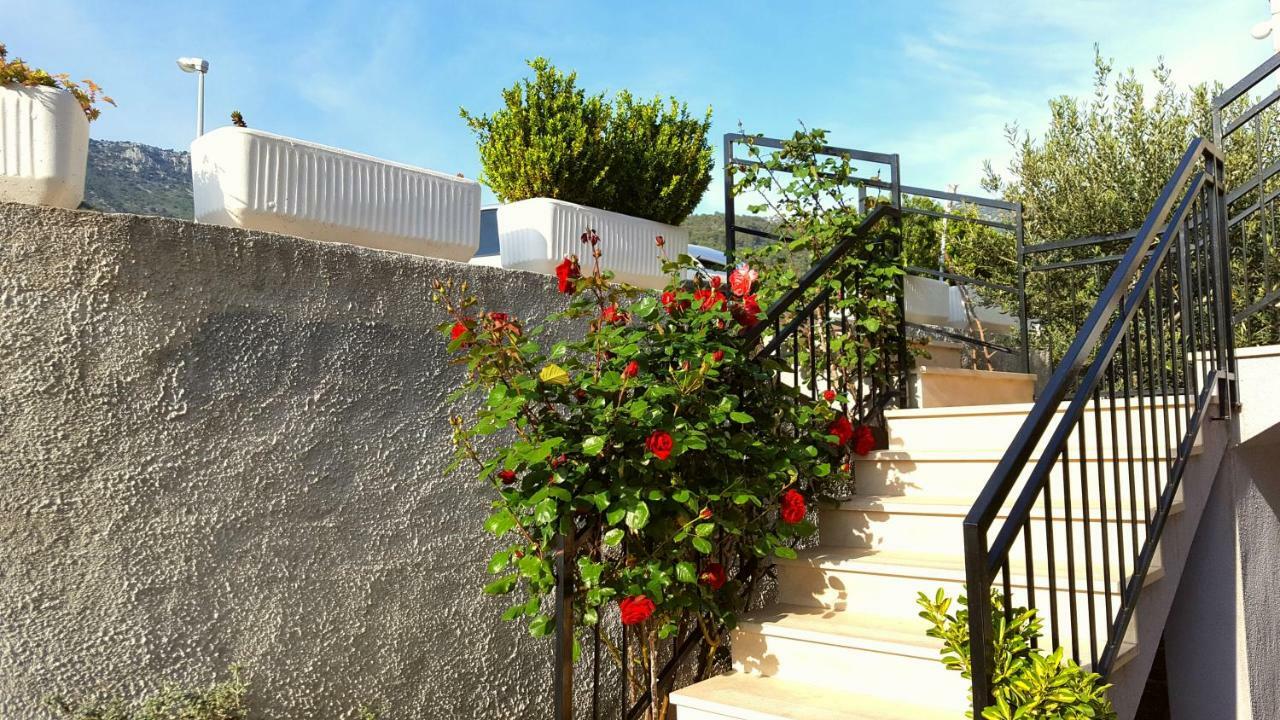 Apartmani Bezma Bol Extérieur photo